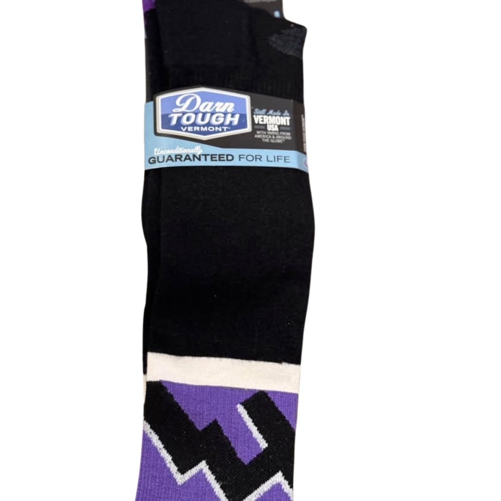 DARN TOUGH Women’s Black and Purple Socks Sz L NWT